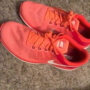 Fitsole Nike shoes. Flex 2016 Run.